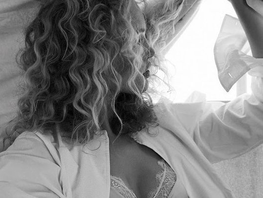 LOVE STORIES INTIMATES - PREDSTAVENIE ZNAČKY