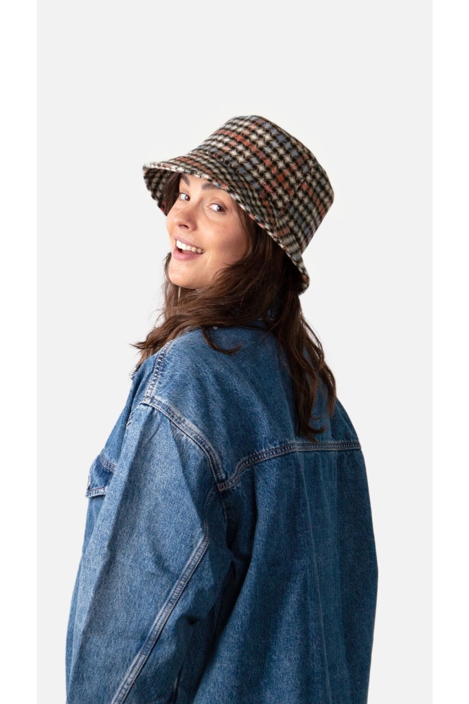 Barts - Klobúčik Sanse - lipstick Barts - Klobúčik Sanse - lipstick