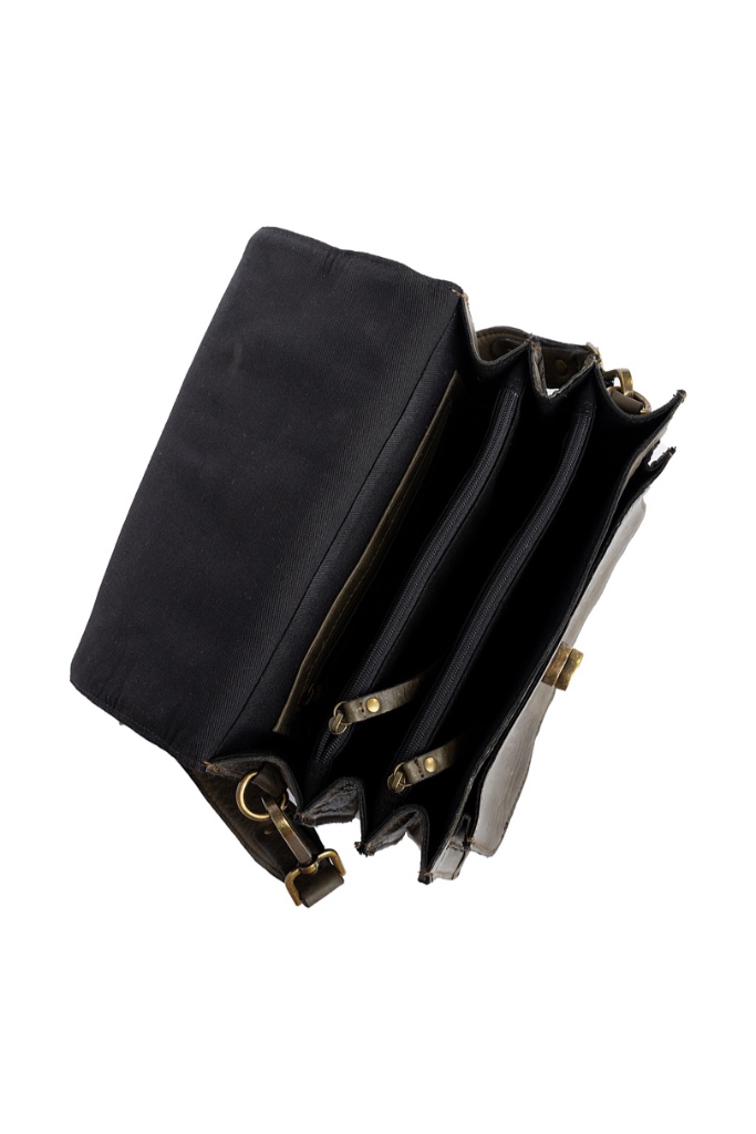 REDESIGNED - Kabelka Alba big Urban 16x23x11 cm - olive REDESIGNED - Kabelka Alba big Urban 16x23x11 cm - olive