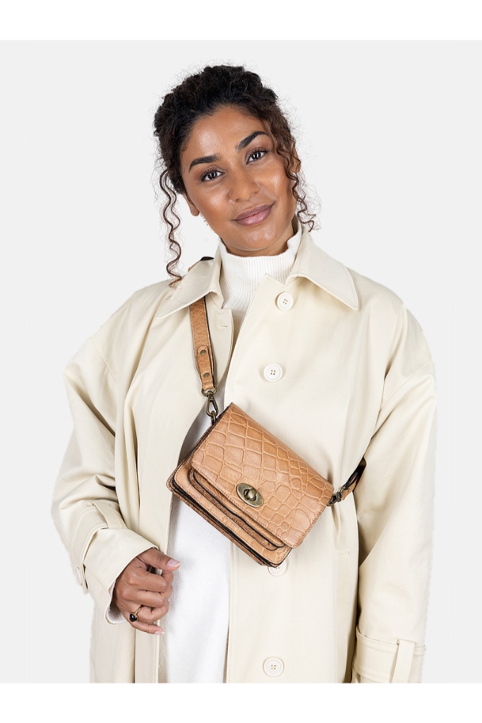 REDESIGNED - Kabelka Aida small 12x17x7 cm - desert sand REDESIGNED - Kabelka Aida small 12x17x7 cm - desert sand