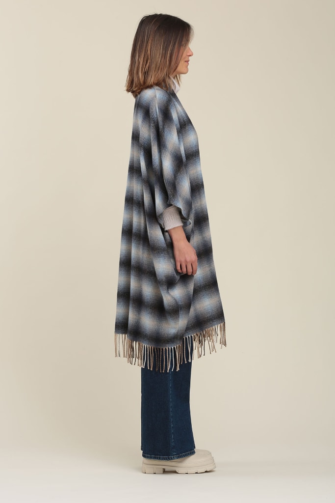 La Fée Maraboutée - Pončo so strapcami s vlnou dlhé Bleu - bleu La Fée Maraboutée - Pončo so strapcami s vlnou dlhé Bleu - bleu