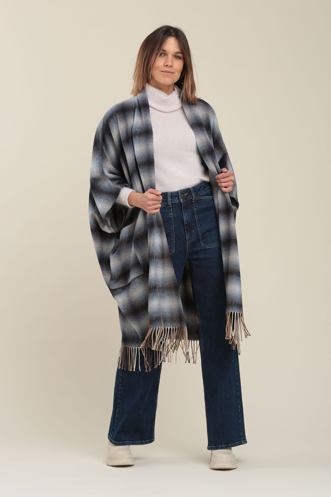 La Fée Maraboutée - Pončo so strapcami s vlnou dlhé Bleu - bleu La Fée Maraboutée - Pončo so strapcami s vlnou dlhé Bleu - bleu