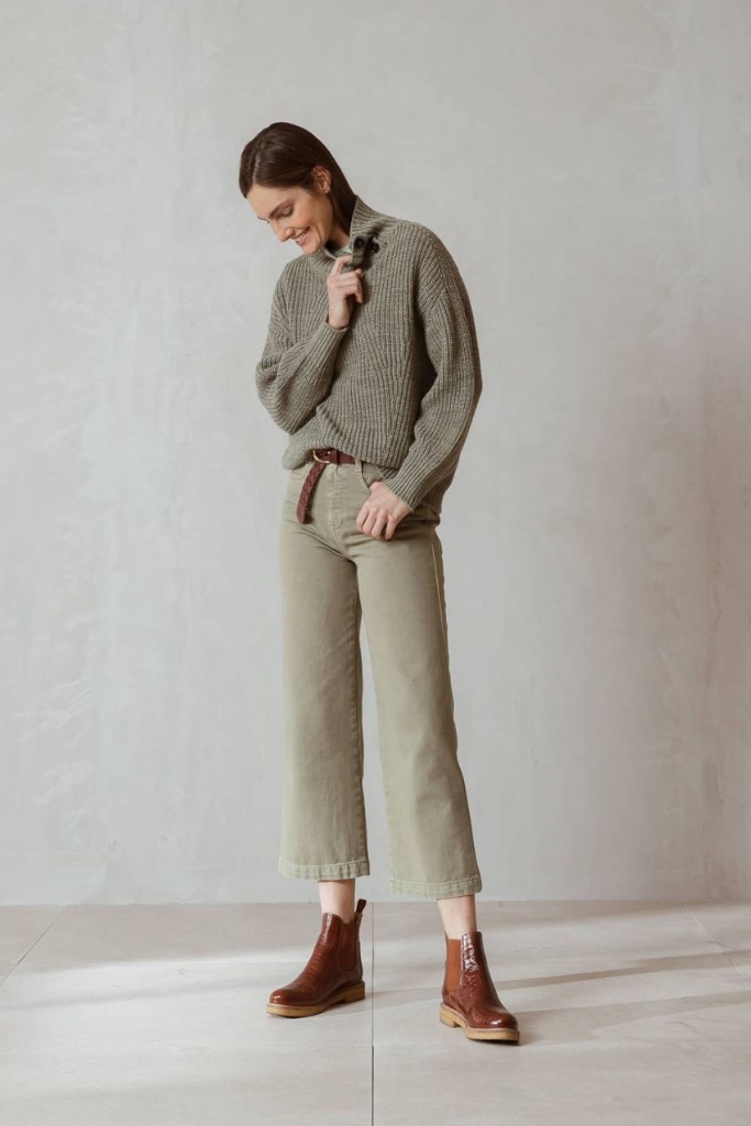 indi cold - Rolák s Alpakou a gombíkmi Humo - humo indi cold - Rolák s Alpakou a gombíkmi Humo - humo