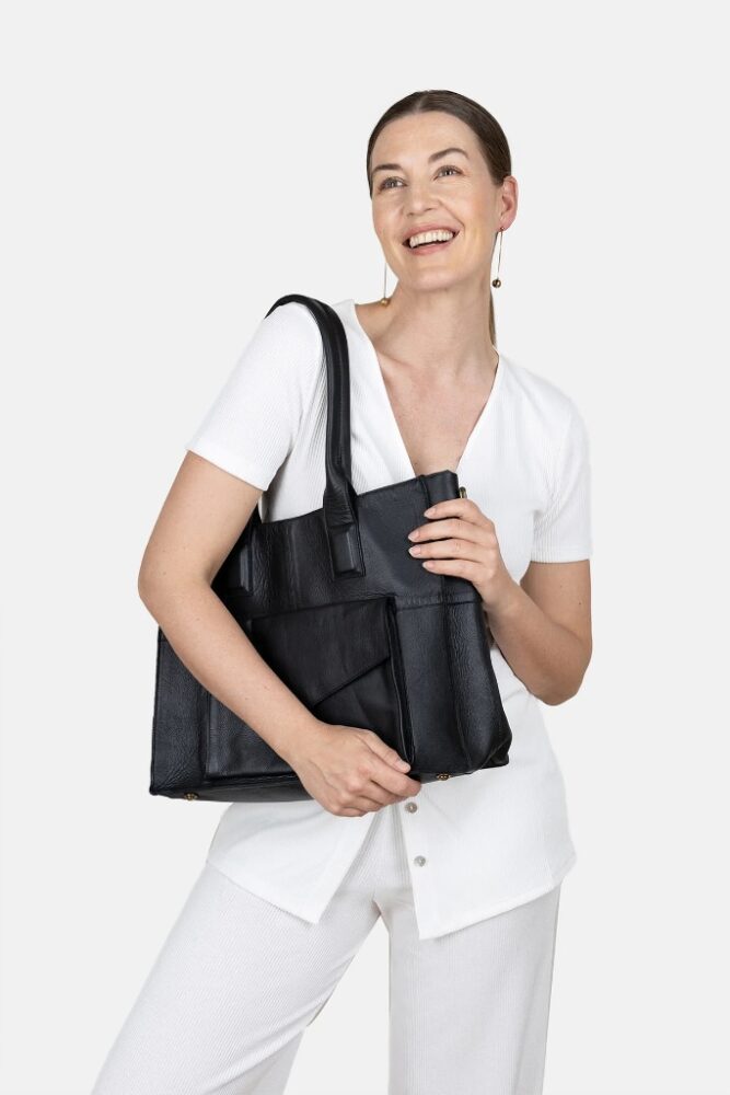 REDESIGNED - Kabelka Otilia Urban 29x37x14 cm - black