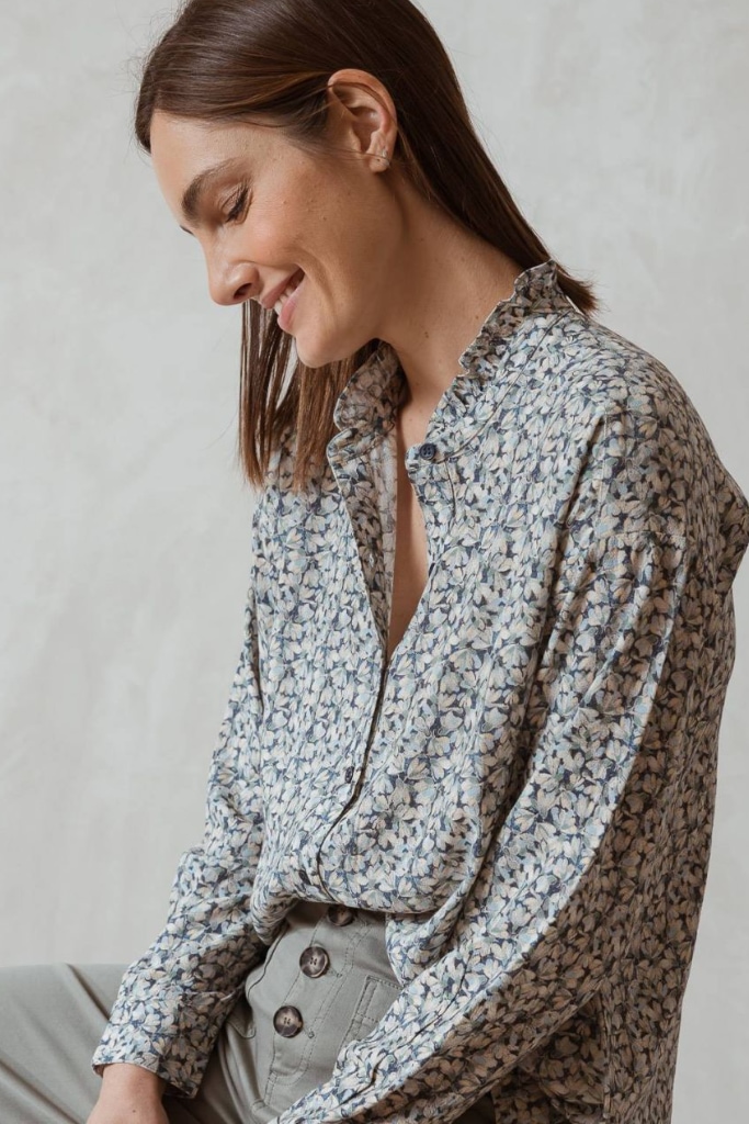 indi cold - Blúzka so vzorom a so stojačikom Azul - azul indi cold - Blúzka so vzorom a so stojačikom Azul - azul