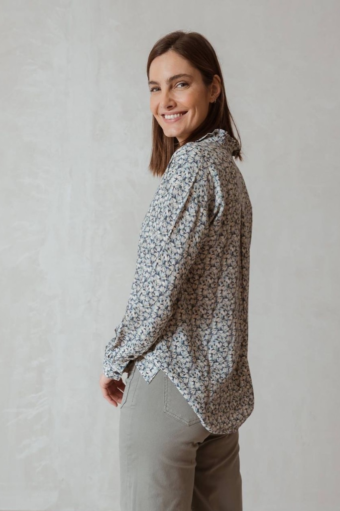 indi cold - Blúzka so vzorom a so stojačikom Azul - azul indi cold - Blúzka so vzorom a so stojačikom Azul - azul