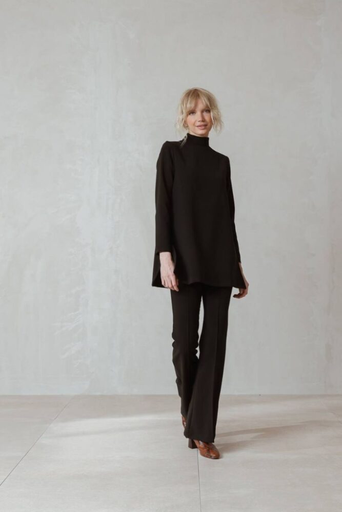 indi cold - Tunika s rolákom a s Viskózou Negro - negro