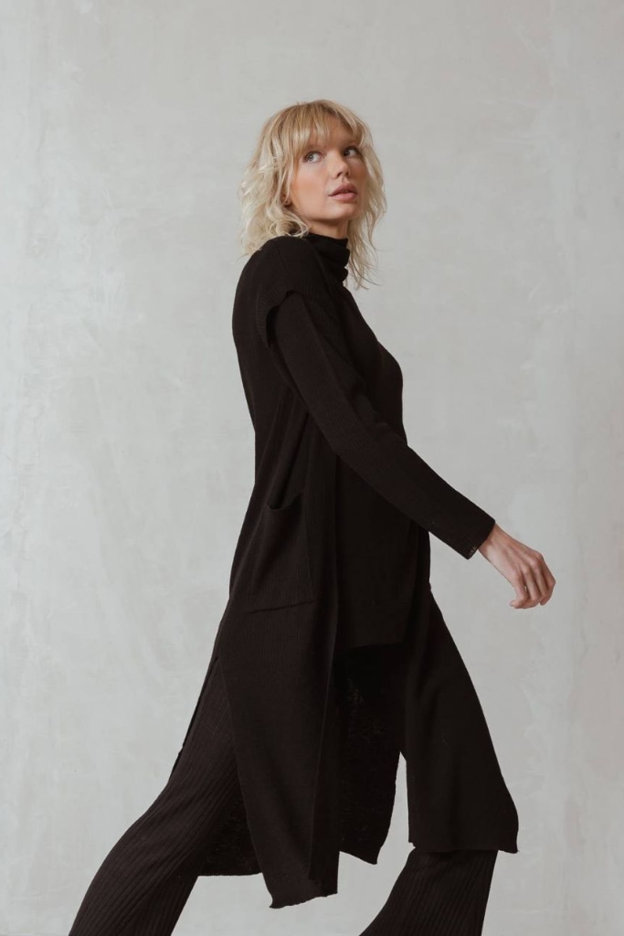 indi cold - Vesta vlnená pletená rebrovaná Negro - negro indi cold - Vesta vlnená pletená rebrovaná Negro - negro