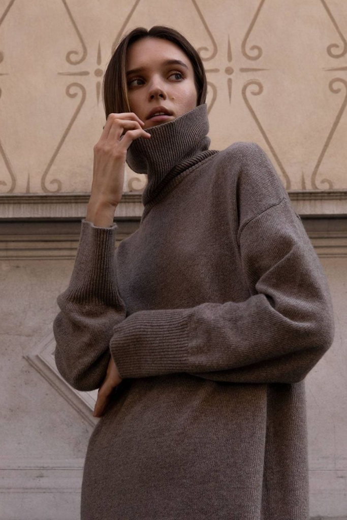 indi cold - Šaty pletené s rolákom vlna a kašmír Vision - vison indi cold - Šaty pletené s rolákom vlna a kašmír Vision - vison