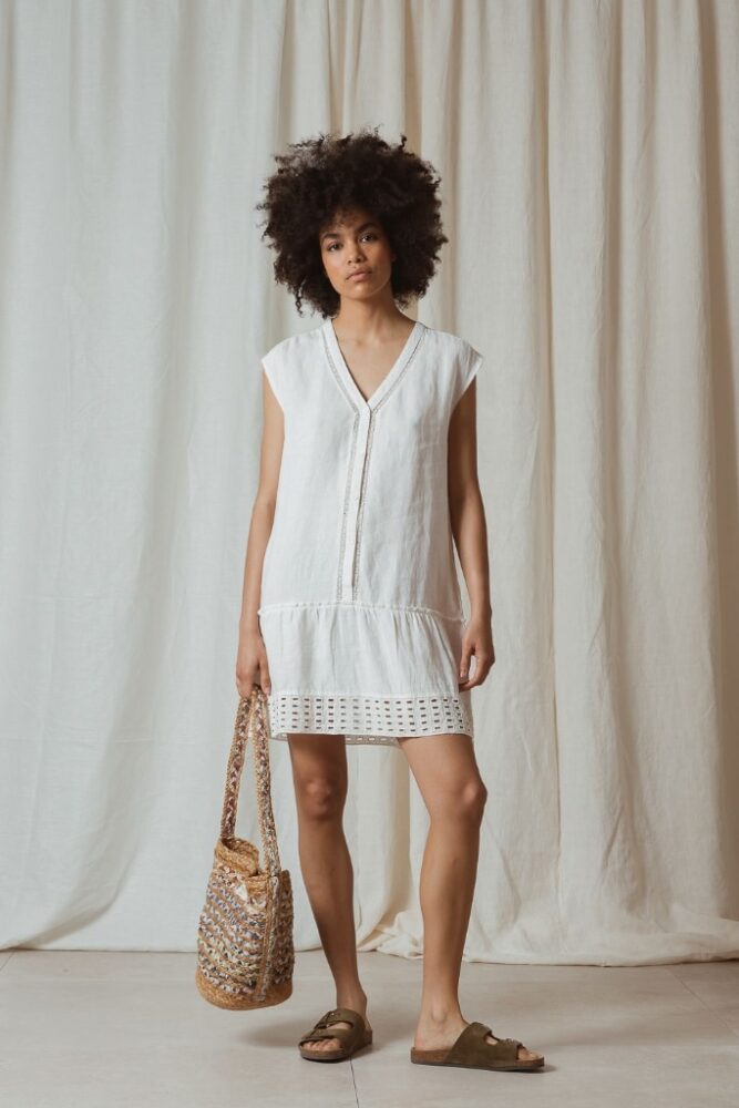 indi cold - Šaty mini s čipkou Crudo - crudo